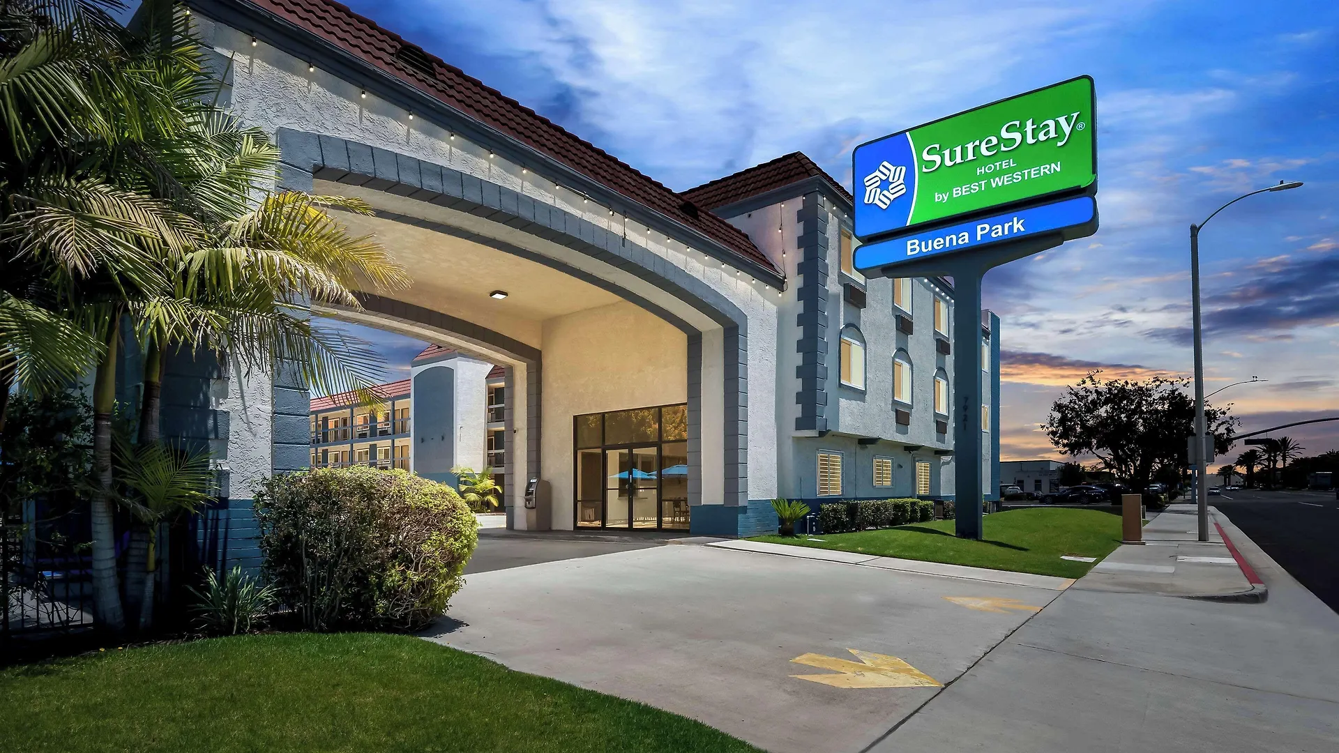 4 Golf-Friendly Hotels Near Recreation and Leisure Svc Stanton