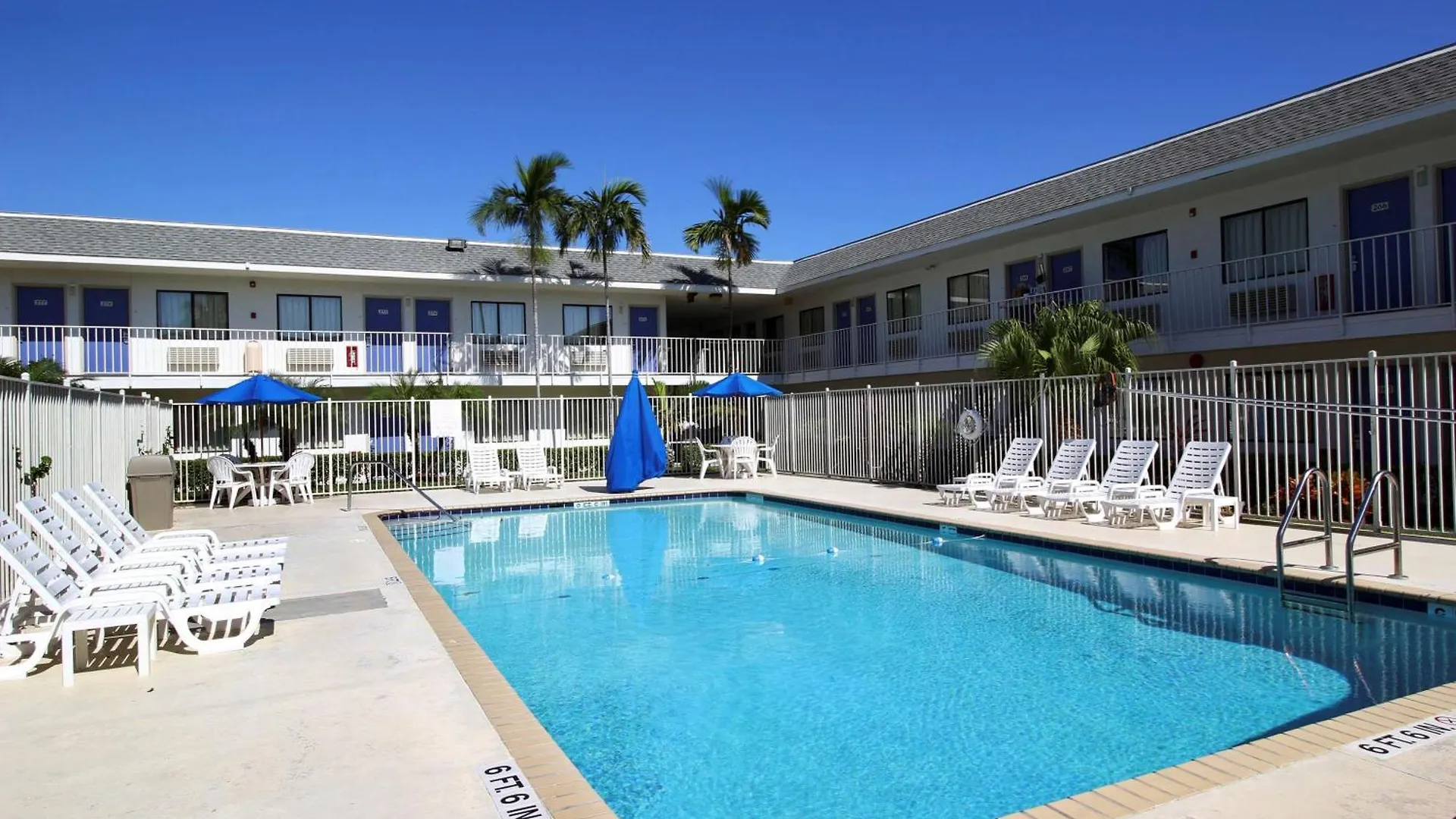 4 Hotels Close to Boynton Beach Parks and Rec Dept