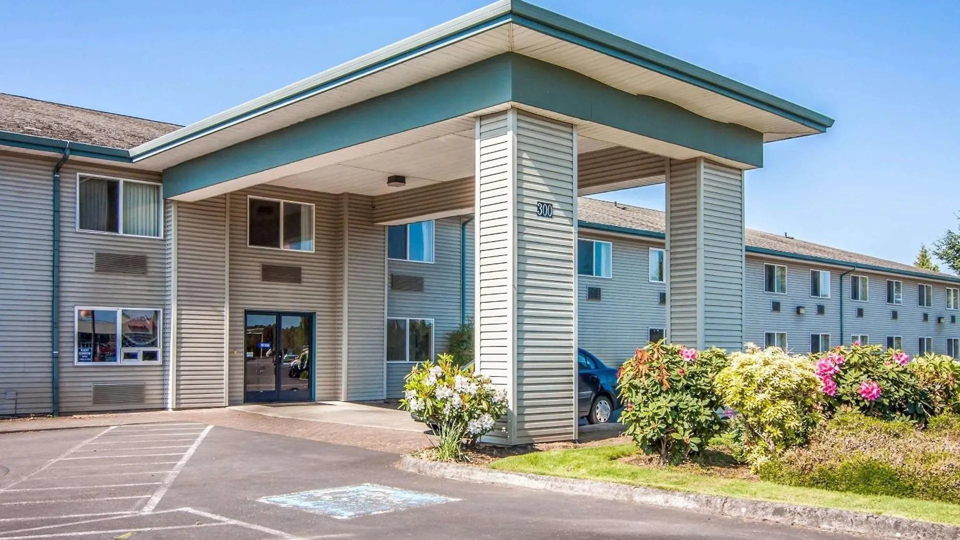 4 Golf Hotels in Willamette Valley for Wine Country Explorers