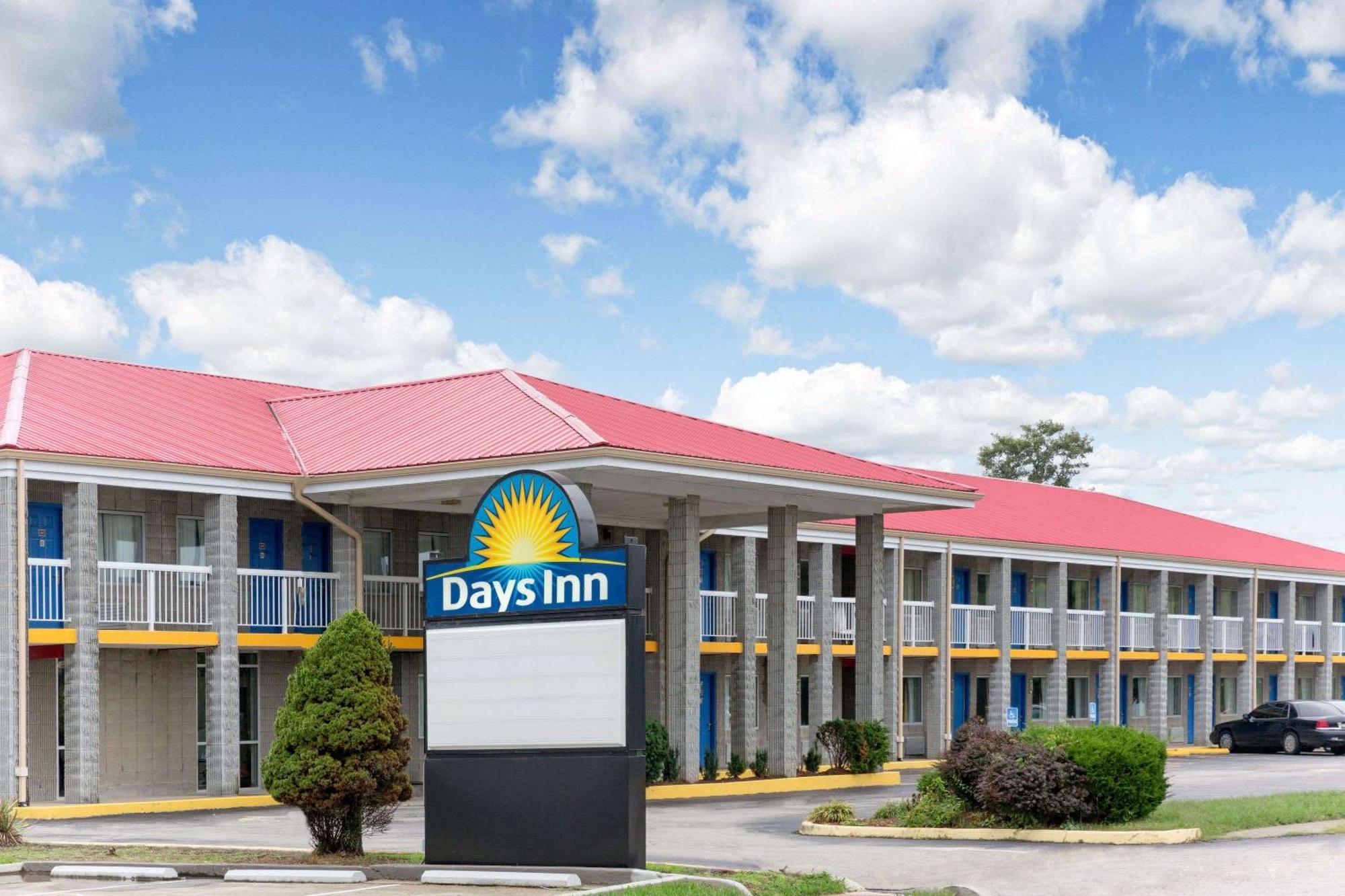 9 Smart 2-Star Hotels in Daniel Boone National Forest Worth Booking